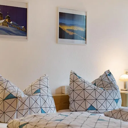 Baerenhuesli Apartment