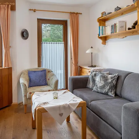 Baerenhuesli Apartment